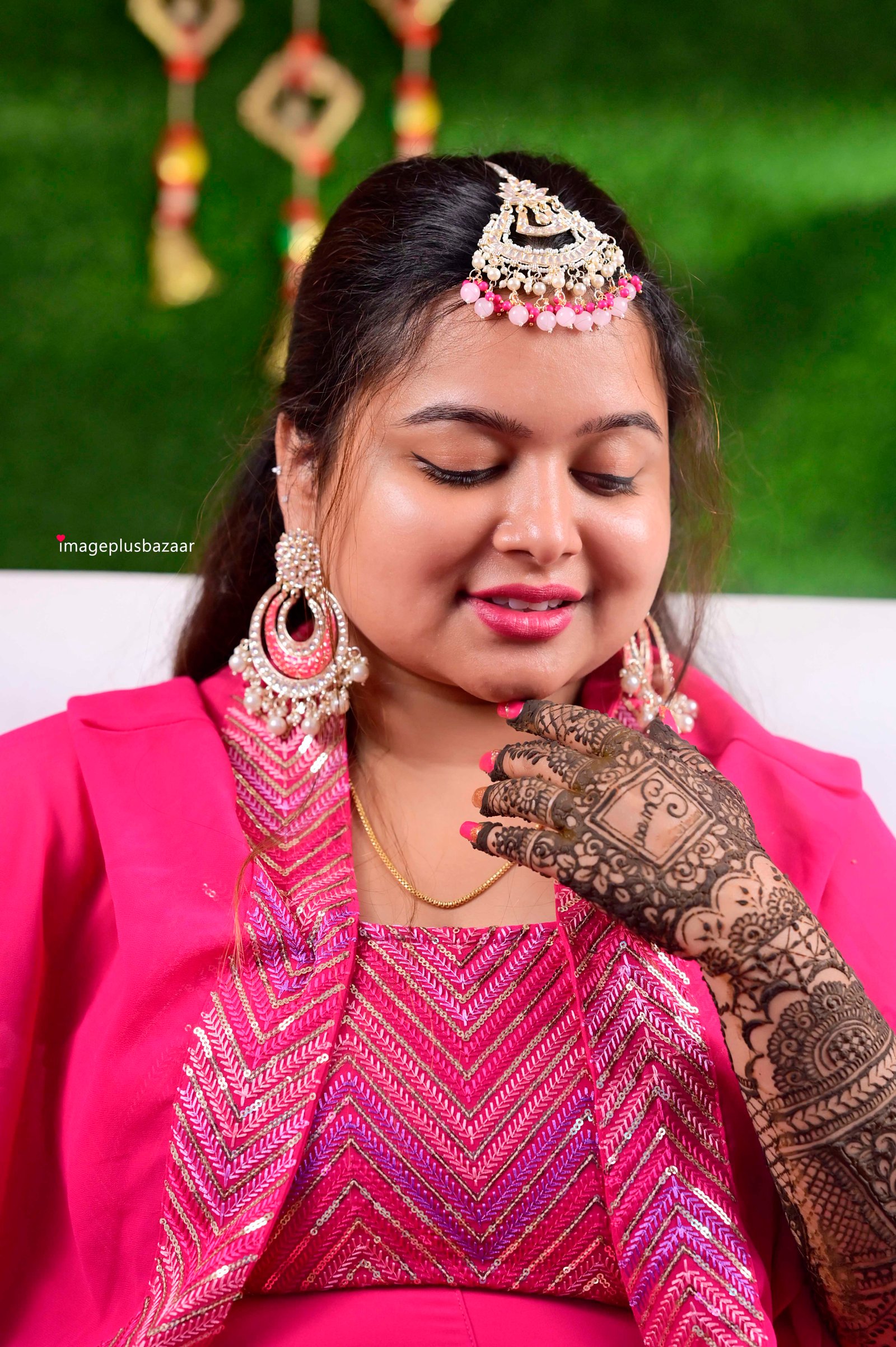 Stories in Strokes: The Art of Mehendi