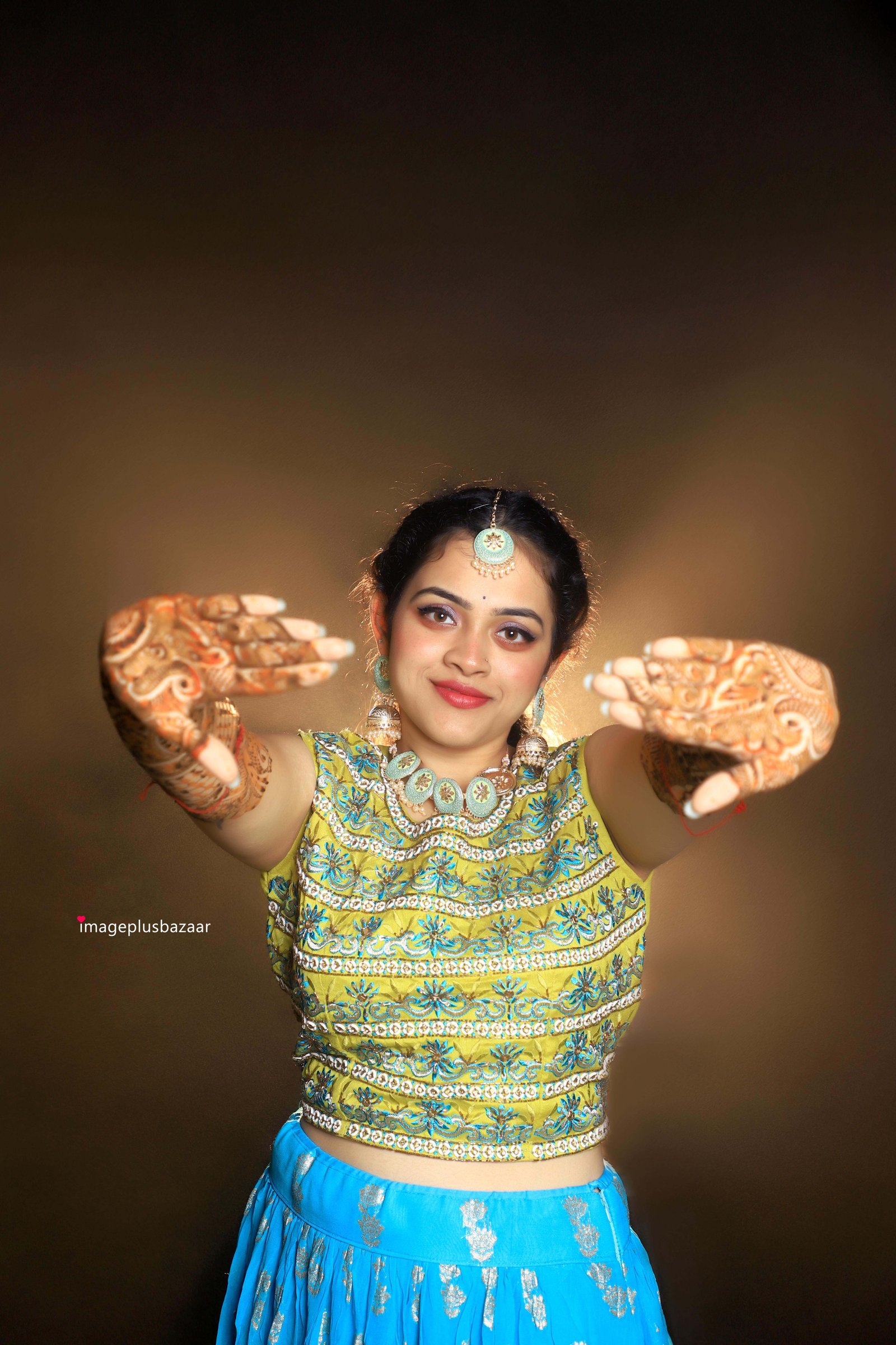 Henna Whispers: Beauty in Every Pattern