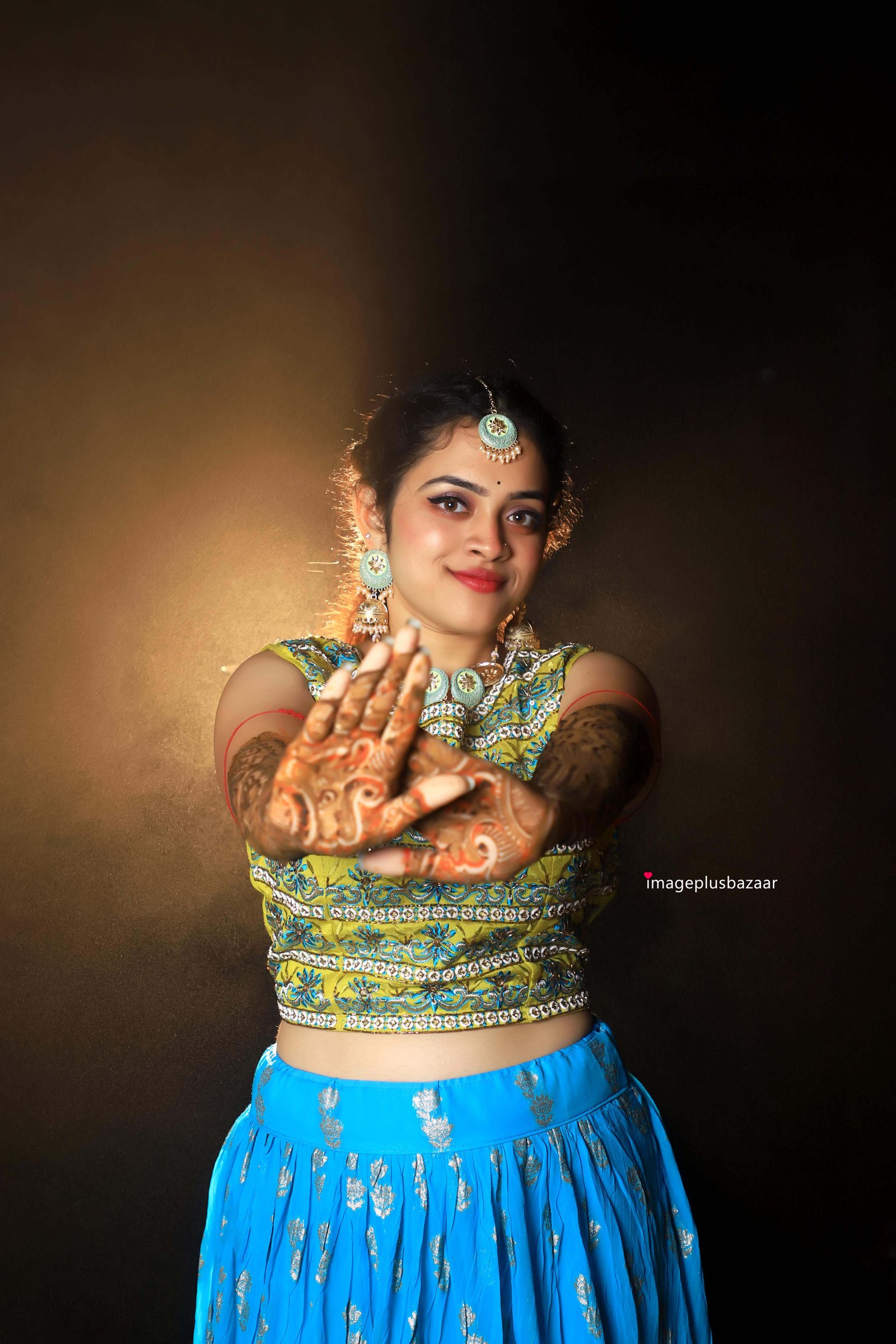 The Colors of Tradition, The Beauty of Mehendi